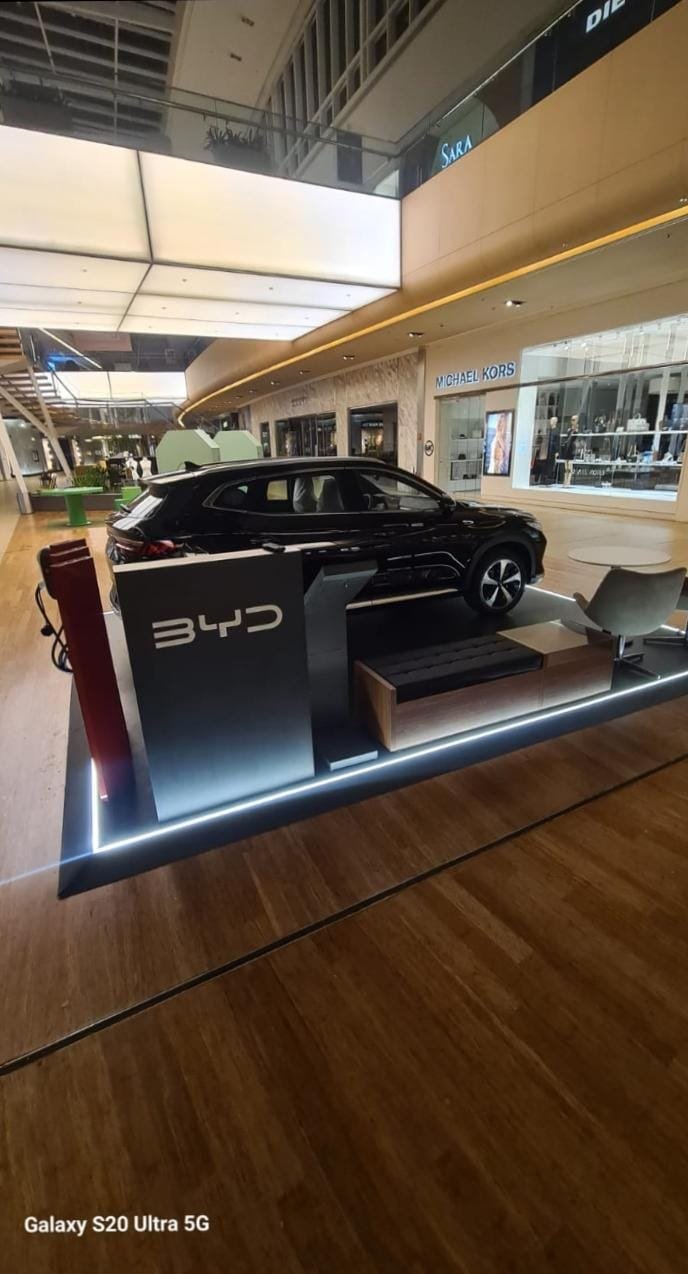 Obra comercial realizada pela LR Construção e Reforma